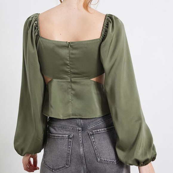 Pacsun LA HEARTS Olive Green Satin Cut-out Long Sleeve Ruched Top Small - Picture 2 of 7